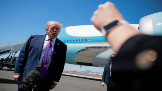 ترامب: مفاوضات مرتقبة مع إيران وتحذير من إجراءات صارمة حال رفض الاتفاق