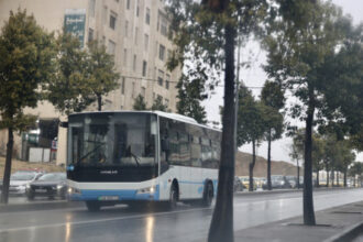 نجاح المرحلة الأولى للنقل المنتظم وخطط لتوسعة المسارات في 2026