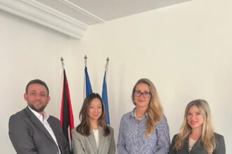 مباحثات أردنية تشيكية لتعزيز الاستثمار الصناعي في مدينة العقبة