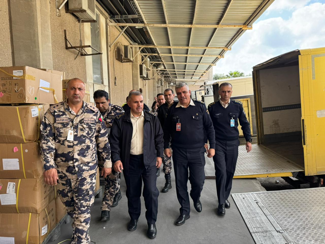 صورة حول : الجمارك الأردنية تؤكد تسريع الإجراءات ورفع كفاءة العمل في مركز مطار التخليص الجمارك الأردنية تؤكد تسريع الإجراءات ورفع كفاءة العمل في مركز مطار التخليص