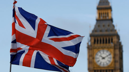 لندن تعلن تسريع التحول إلى الطاقة المتجددة وتقليل الاعتماد على الوقود الأحفوري