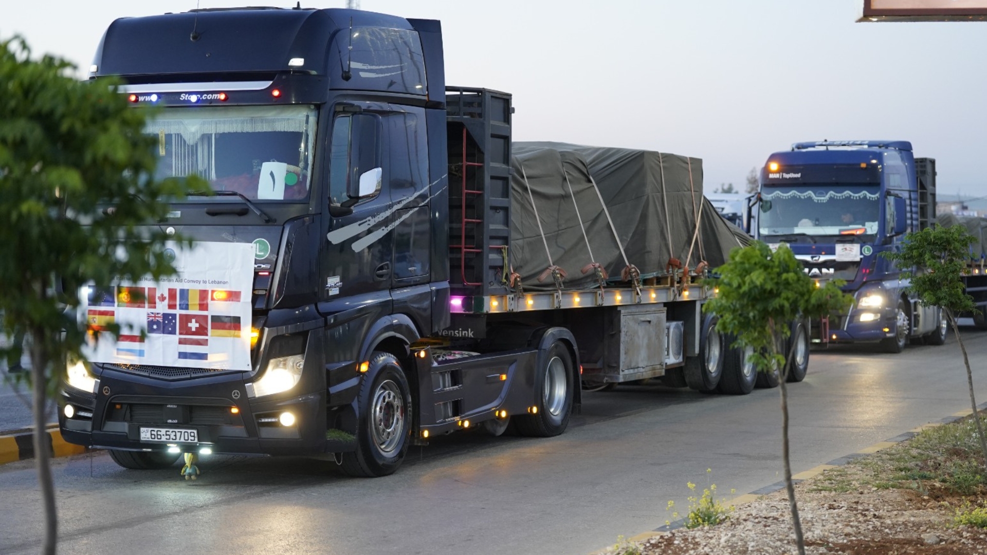 الأردن يسيّر قافلة إغاثية إلى لبنان بدعم دولي واسع