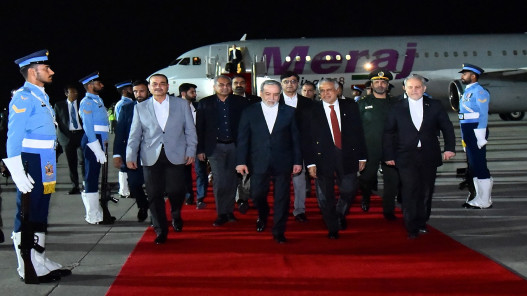 ترقب لاستئناف محادثات واشنطن وطهران في إسلام أباد وهدنة لبنان على المحك