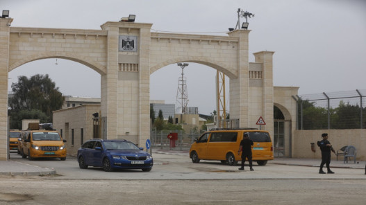 19 ألف مسافر عبر معبر الكرامة وتوقيف 35 مطلوباً خلال أسبوع