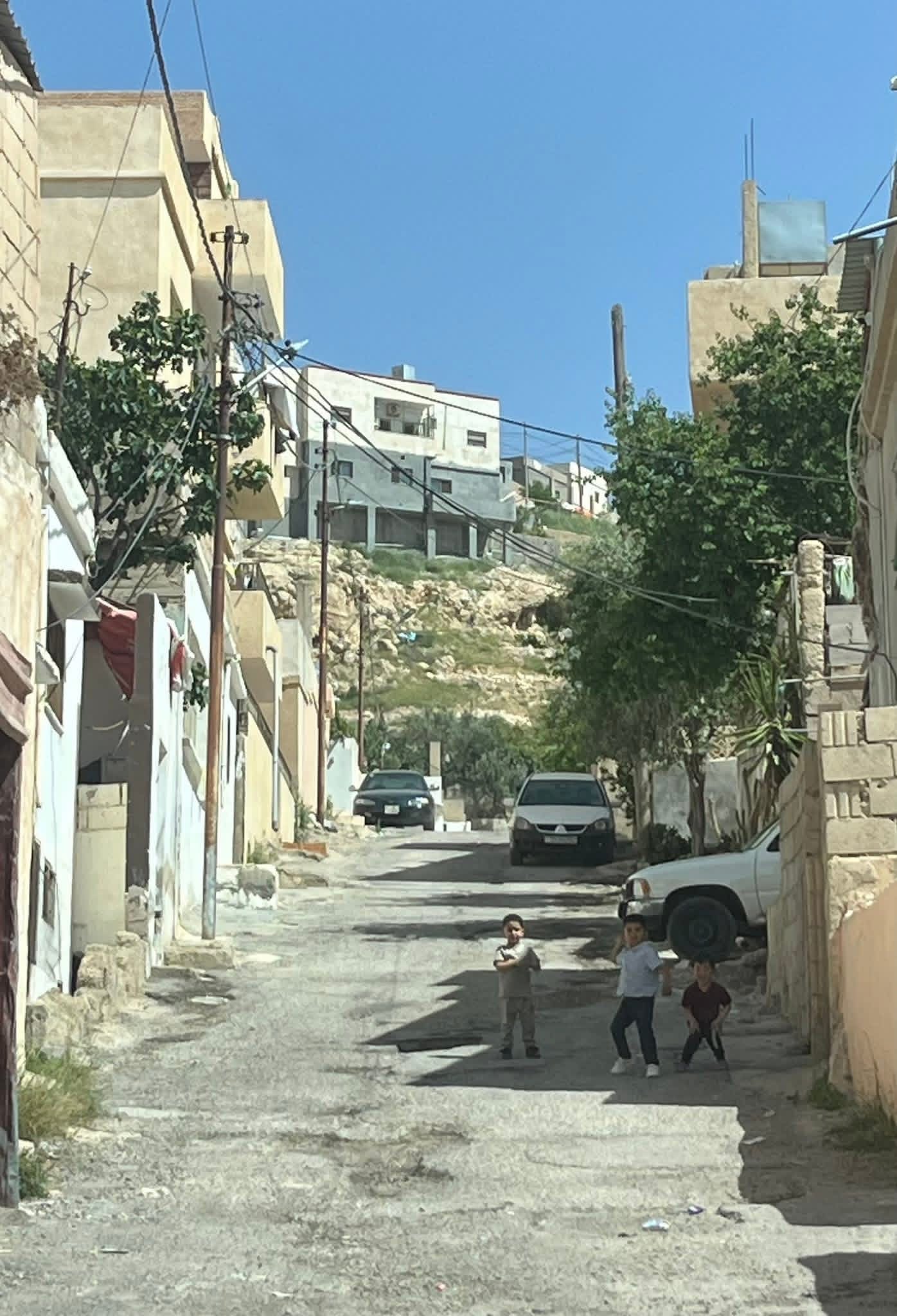 اهالي الطفيلة يناشدون وزير الإدارة المحلية