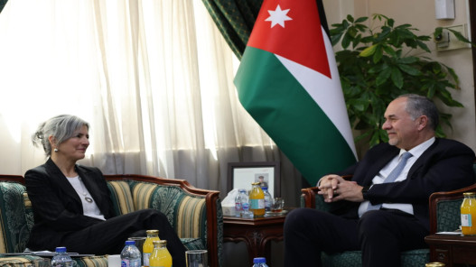 التلهوني ومفوضية اللاجئين يبحثان تعزيز التعاون في قطاع العدالة