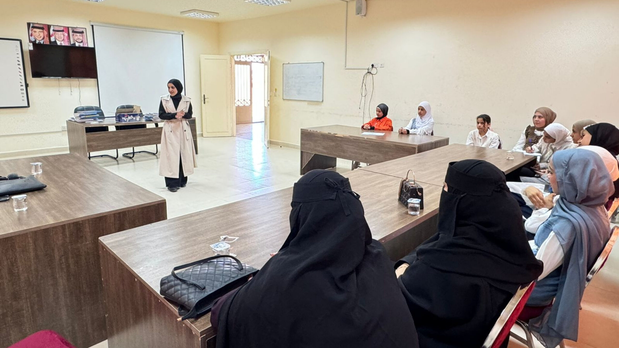 العقبة: تدريب 50 شاباً على فنون الرسم والمنظور ضمن برنامج لاكتشاف المواهب الفنية