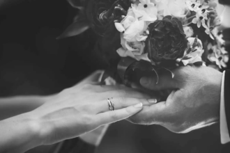 وفاة عروس مصرية بعد ساعات من زفافها