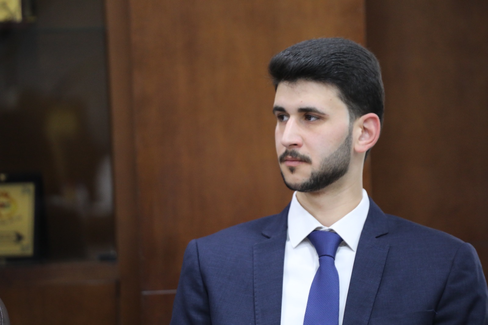 العودات يلتقي طلبة من كلية الحقوق بالجامعة الأردنية