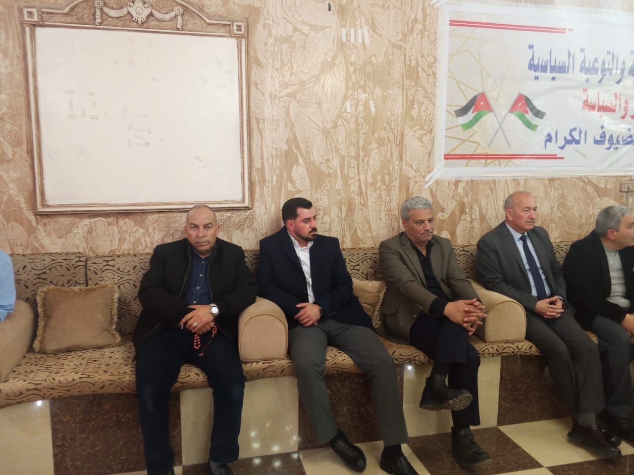 الحياري: في زمن المعارك المفتوحة … الثابت الوحيد هو صلابة الوطن الذي لطالما تكسرت عليه الأزمات