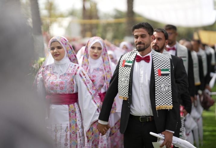 بدعم من وكالة الإمارات للمساعدات الدولية .. الإمارات تواصل صناعة الفرح في غزة عبر "ثوب الفرح 2"