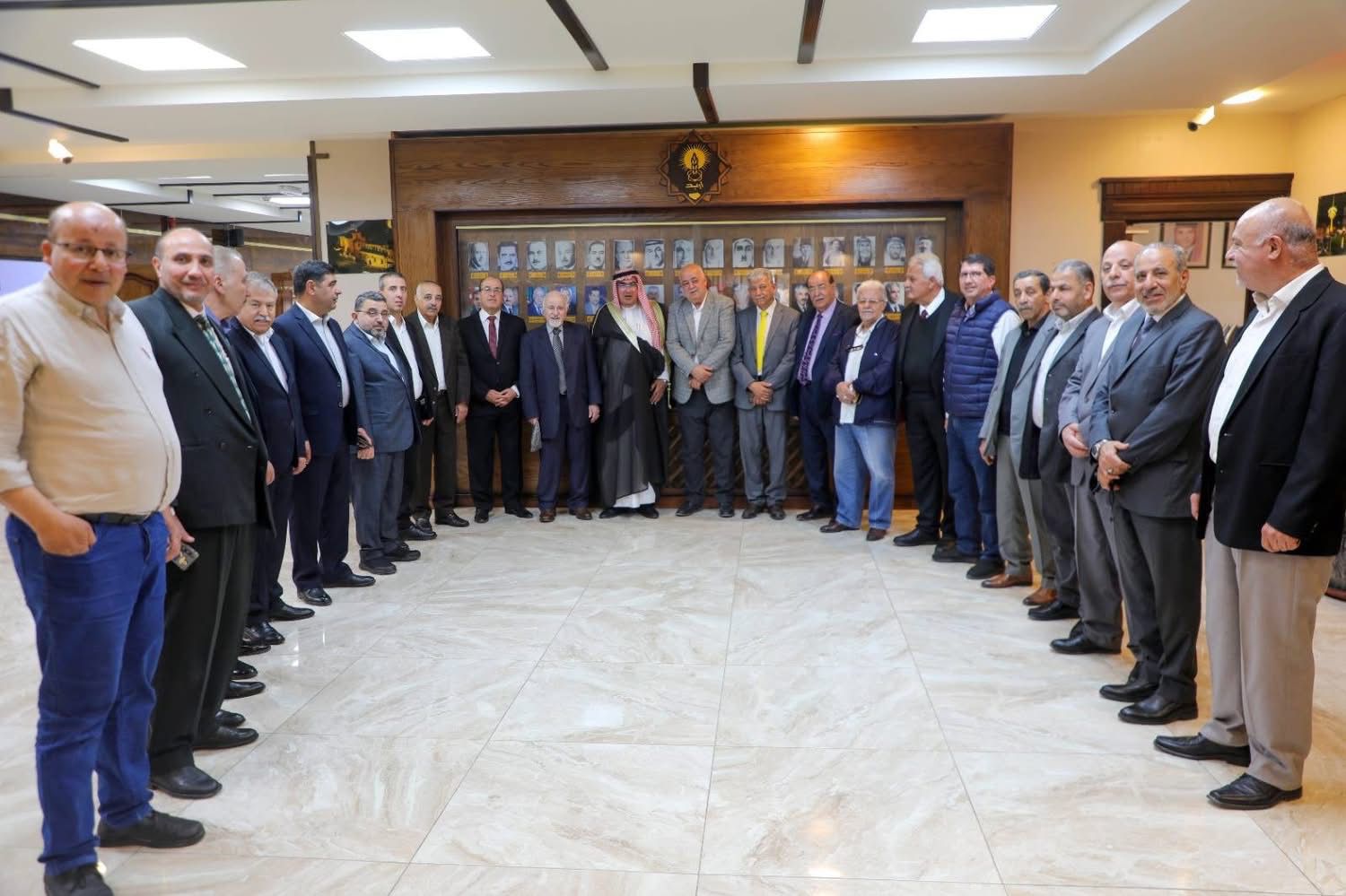 صورة حول : أسرة شركة الأسواق الحرة الأردنية تنعى الزميل خالد الصباح أسرة شركة الأسواق الحرة الأردنية تنعى الزميل خالد الصباح