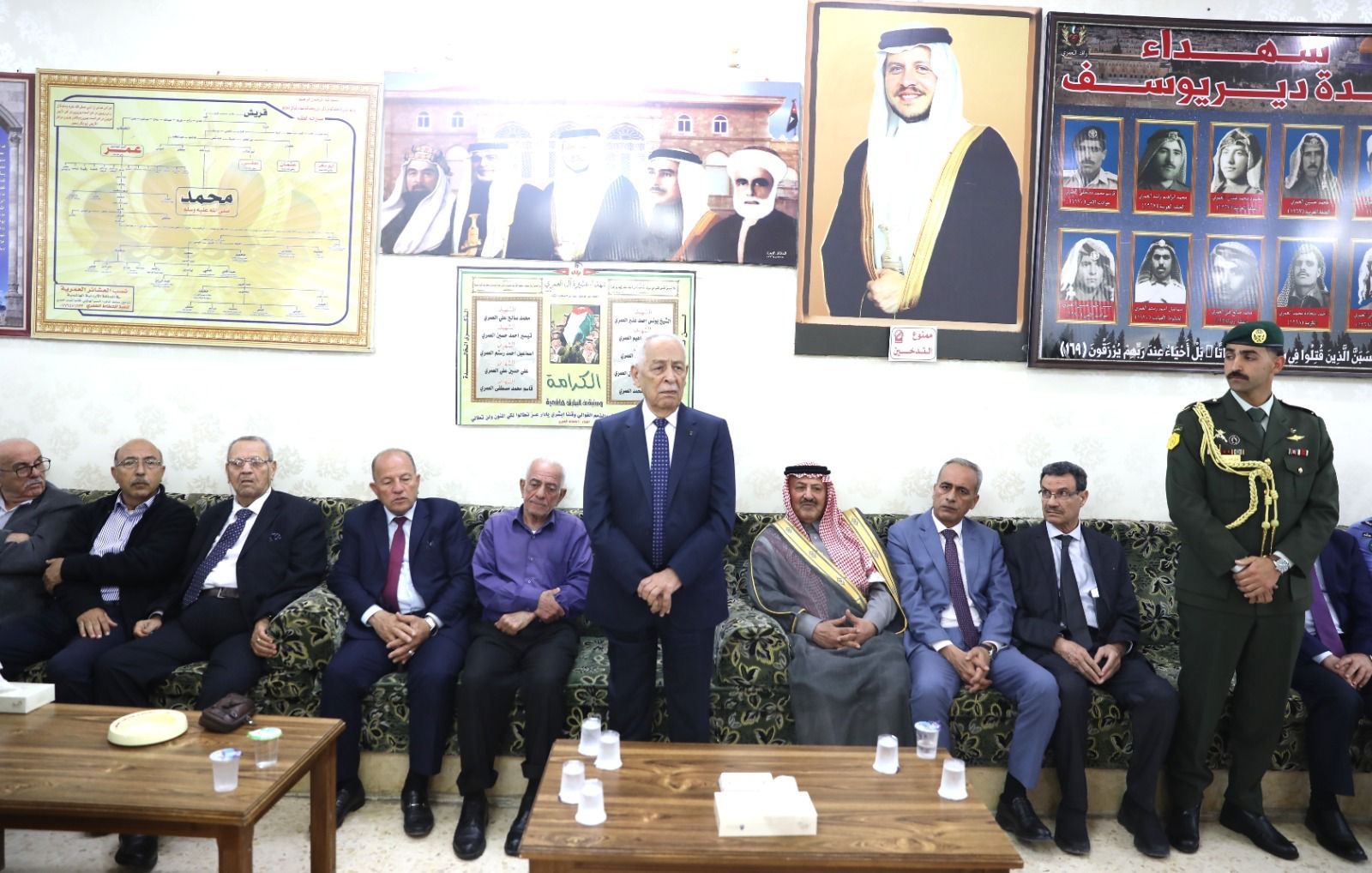 مندوبا عن الملك وولي العهد.. العيسوي يعزي بوفاة الوزير الأسبق خالد العمري