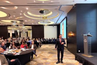 المعايطة من جامعة البترا يطرح نموذجًا حسابيًا لتعزيز "جاذبية الوجه" في جراحات التجميل