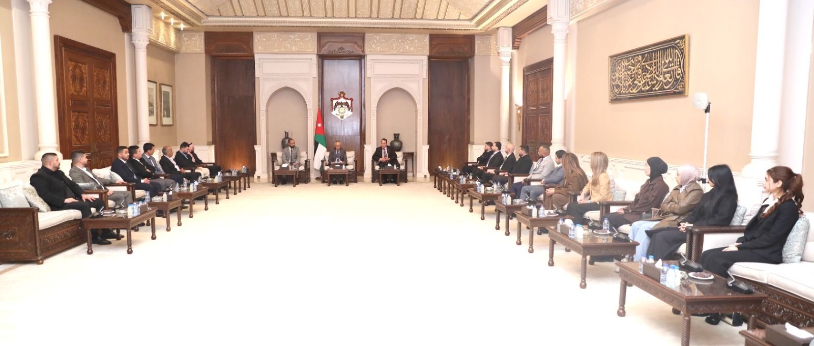 العيسوي: الملك يرسخ نهجا قياديا يقوم على قراءة التحولات بوعي والتعامل مع التحديات بمنهج استباقي