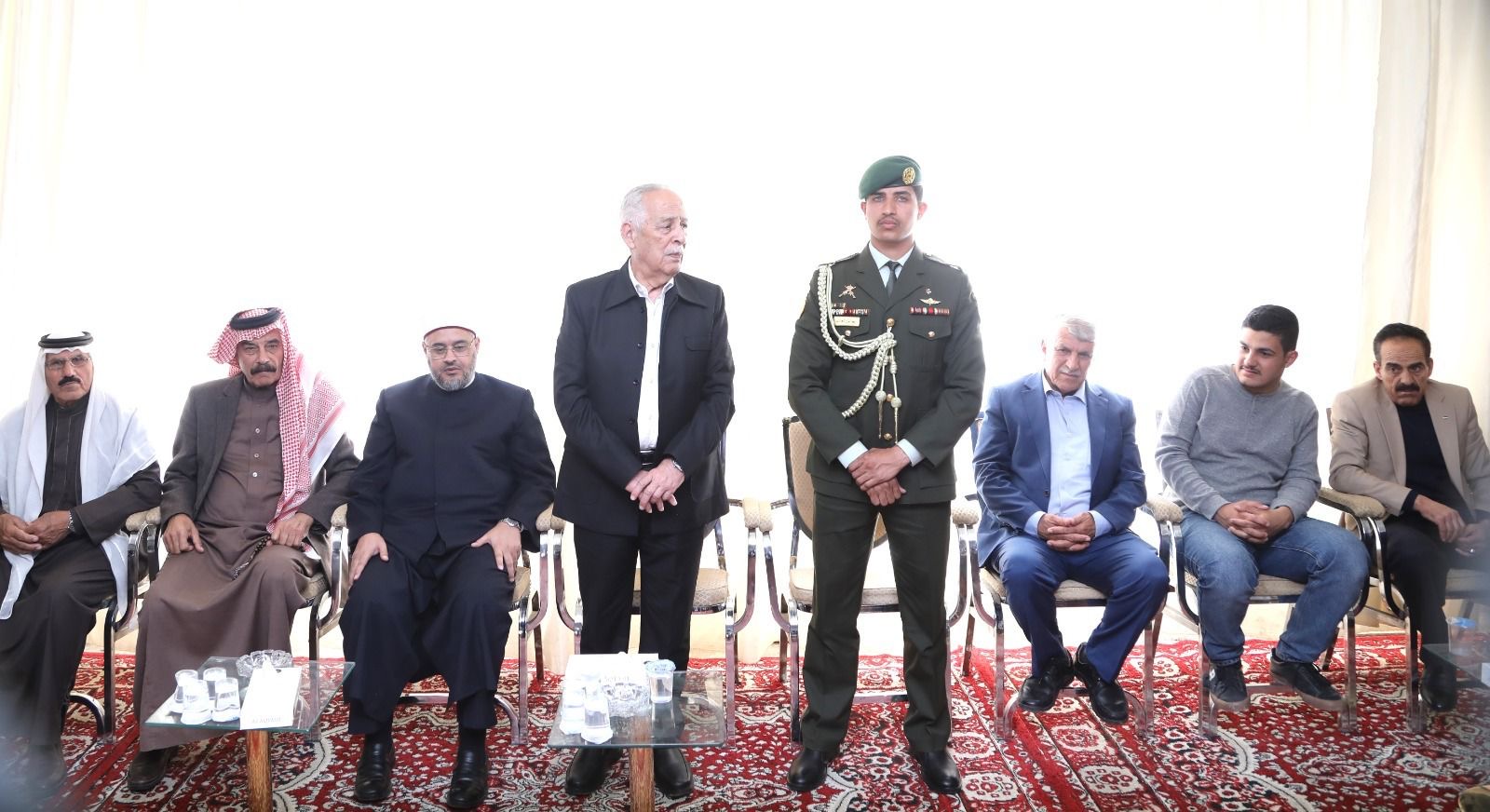 مندوبا عن الملك وولي العهد...العيسوي يعزي عشيرة أبو عرابي