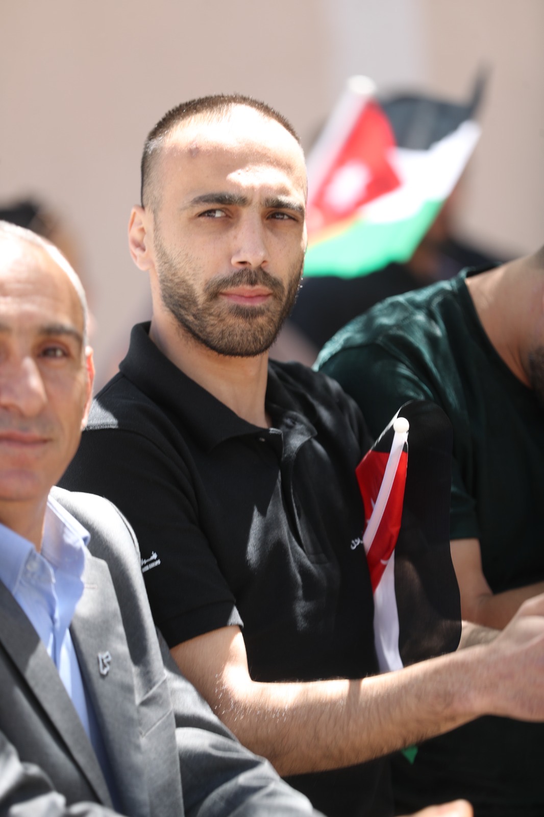 موظفو الأسواق الحرة الأردنية يحتفلون بعيد الاستقلال الـ80