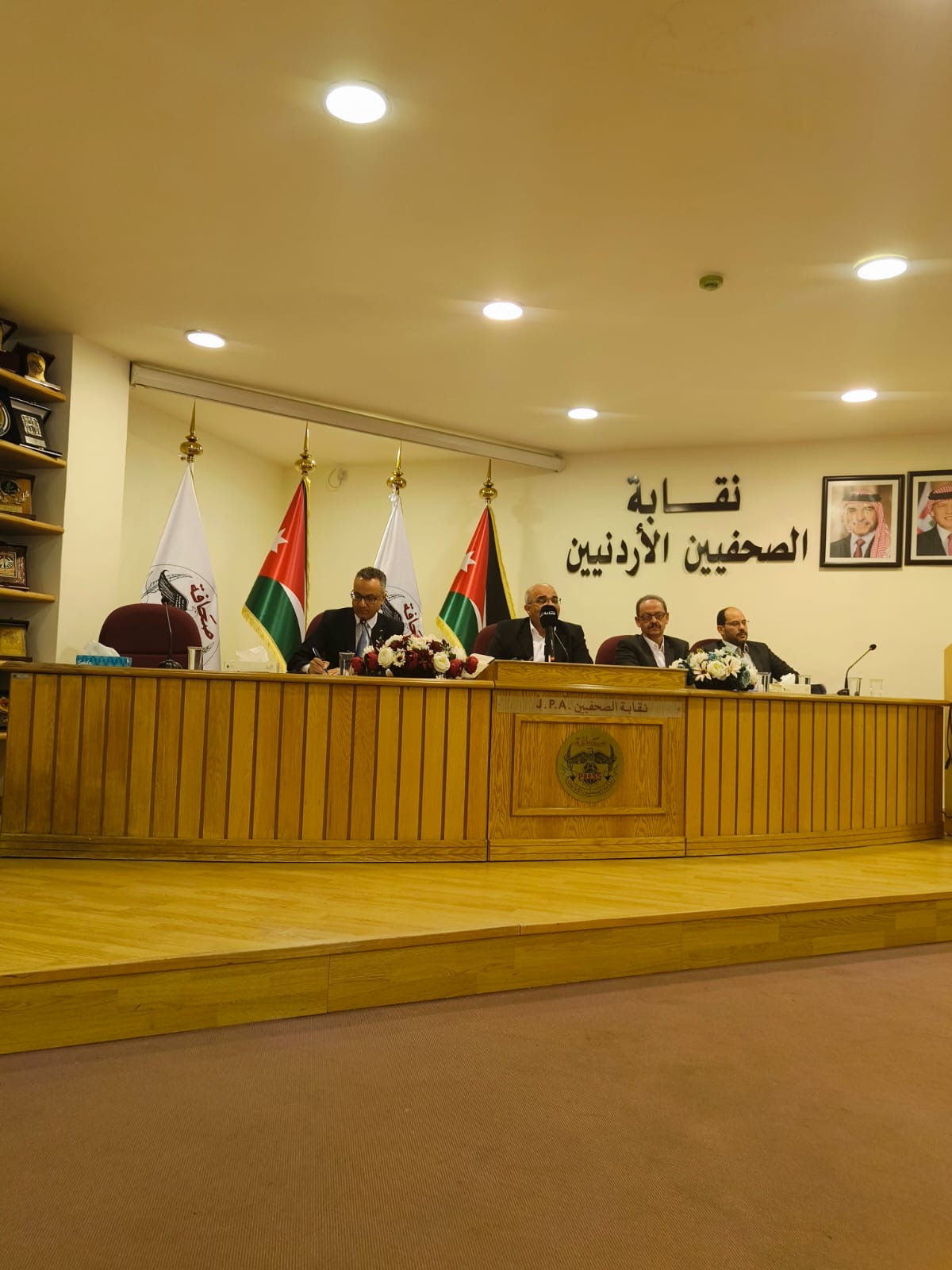 عمومية الصحفيين تجتمع بغياب ممثل هيئة الإعلام