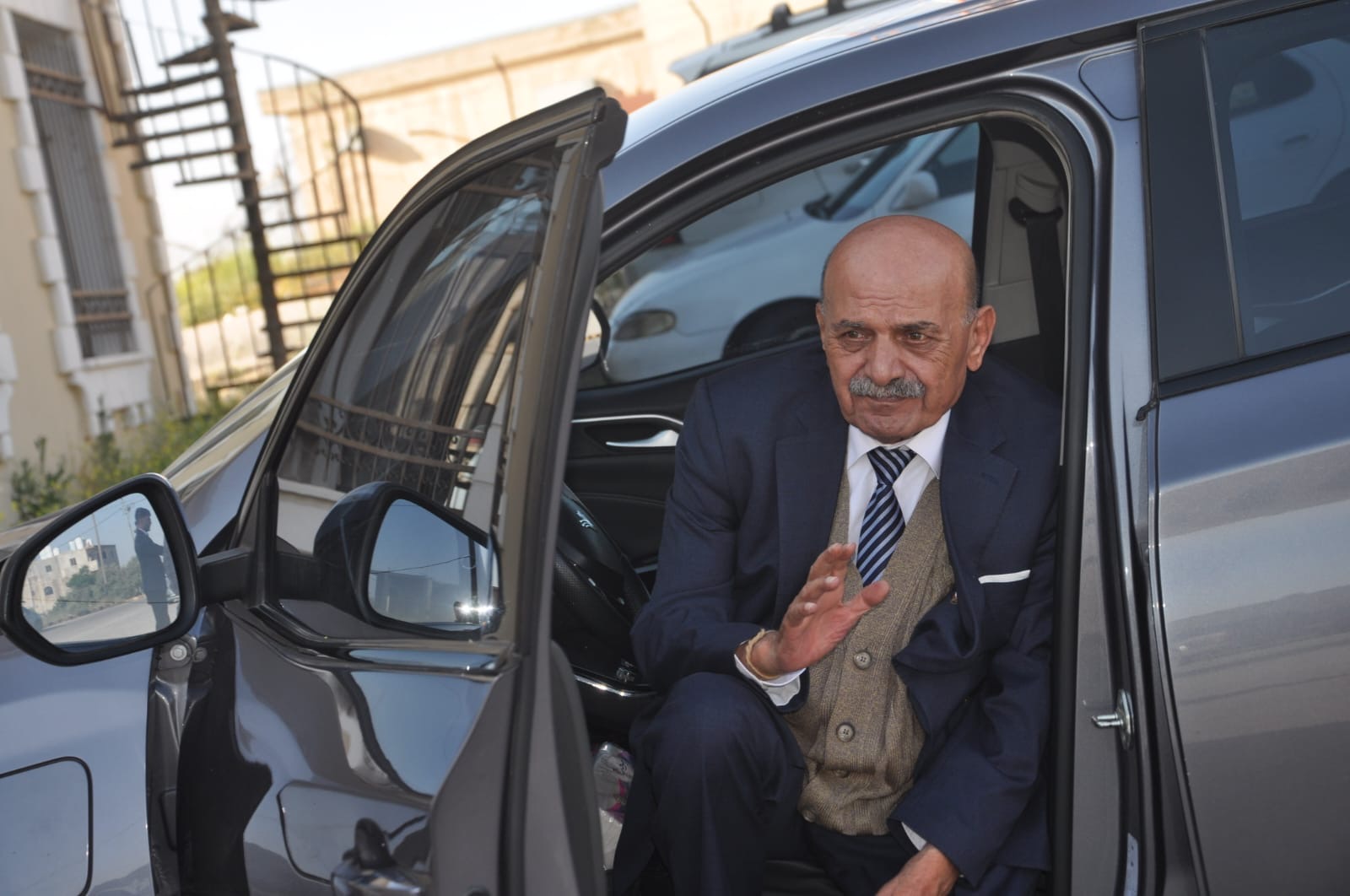 الفراهيد والفايز نسايب ….. الوزير البدور طلب وجد العروس اعطى