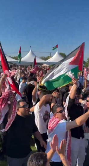 صورة حول : آلاف الأردنيين يحيون عيد الاستقلال الأردني في ضواحي شيكاغو الأمريكية آلاف الأردنيين يحيون عيد الاستقلال الأردني في ضواحي شيكاغو الأمريكية