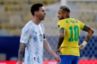 ميسي يطالب بانضمام نيمار إلى تشكيلة البرازيل في كأس العالم