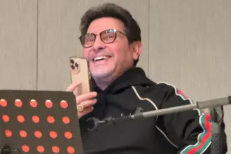 لأول مرة.. الكشف عن موقف إنساني مؤثر لهاني شاكر قبل وفاته