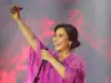 بعد عام من الأزمات.. شيرين عبد الوهاب تستعيد بريقها الغنائي