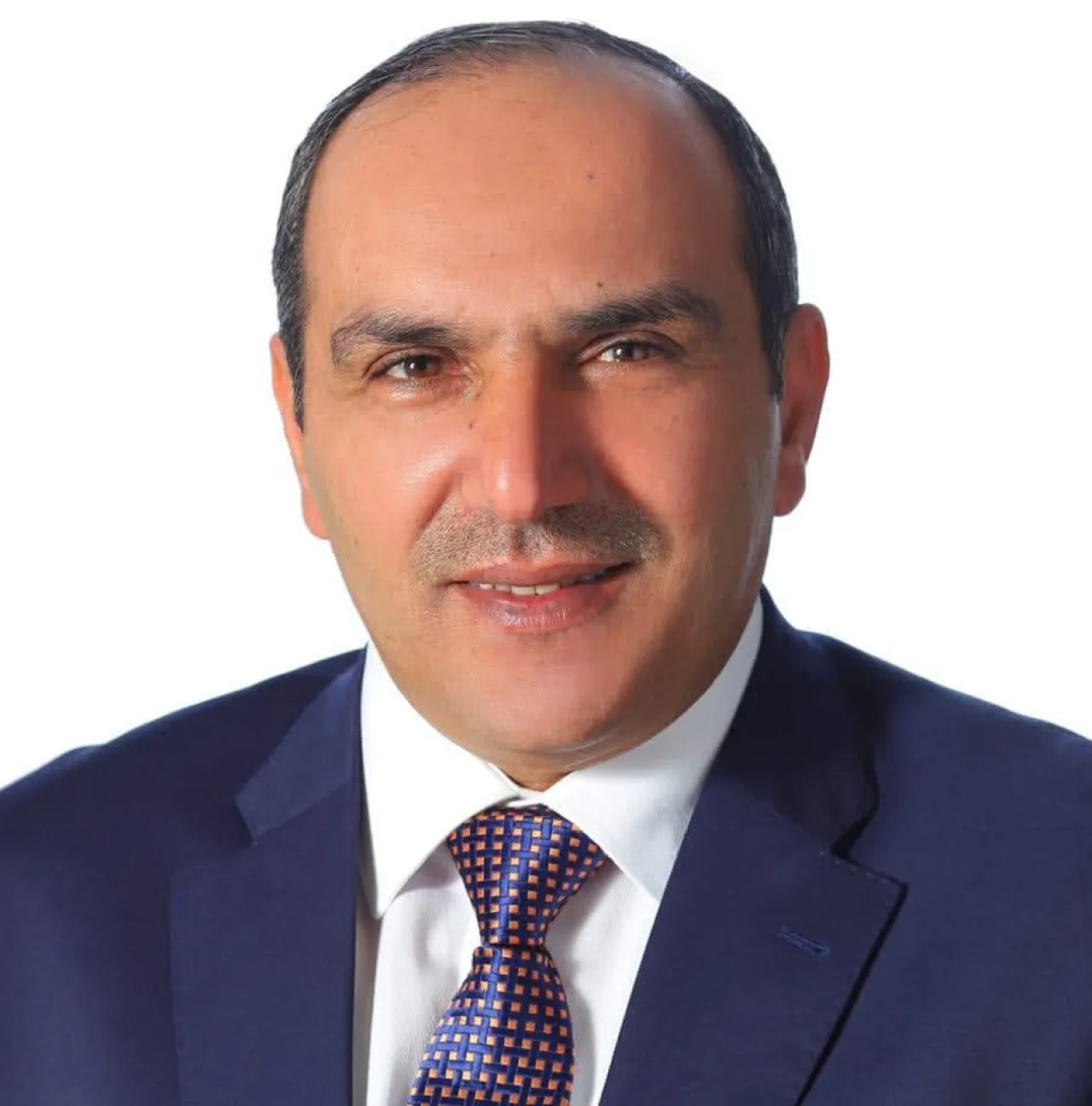 استقالة مصطفى اللوزي من اتحاد السلة الأردني