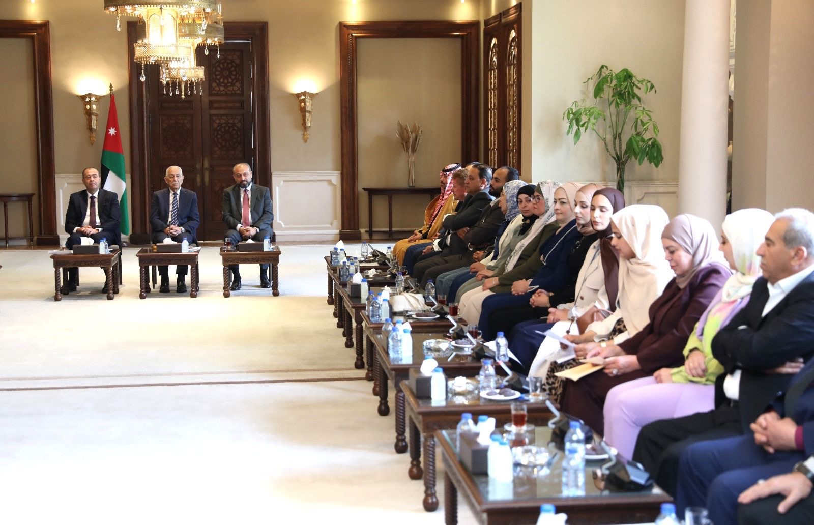 العيسوي: الحضور الأردني الفاعل يجسد جهود الملك في توسيع الشراكات وتعزيز مكانة المملكة دوليا وترسيخ ثوابتها الوطنية