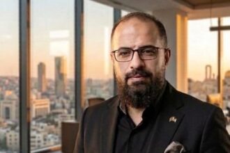السماعنة يكتب : هندسة العواصف في فنجان الإدارة