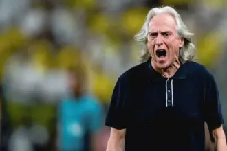 بينها مفاجأة.. 3 وجهات محتملة لجيسوس بعد رحيله عن النصر السعودي