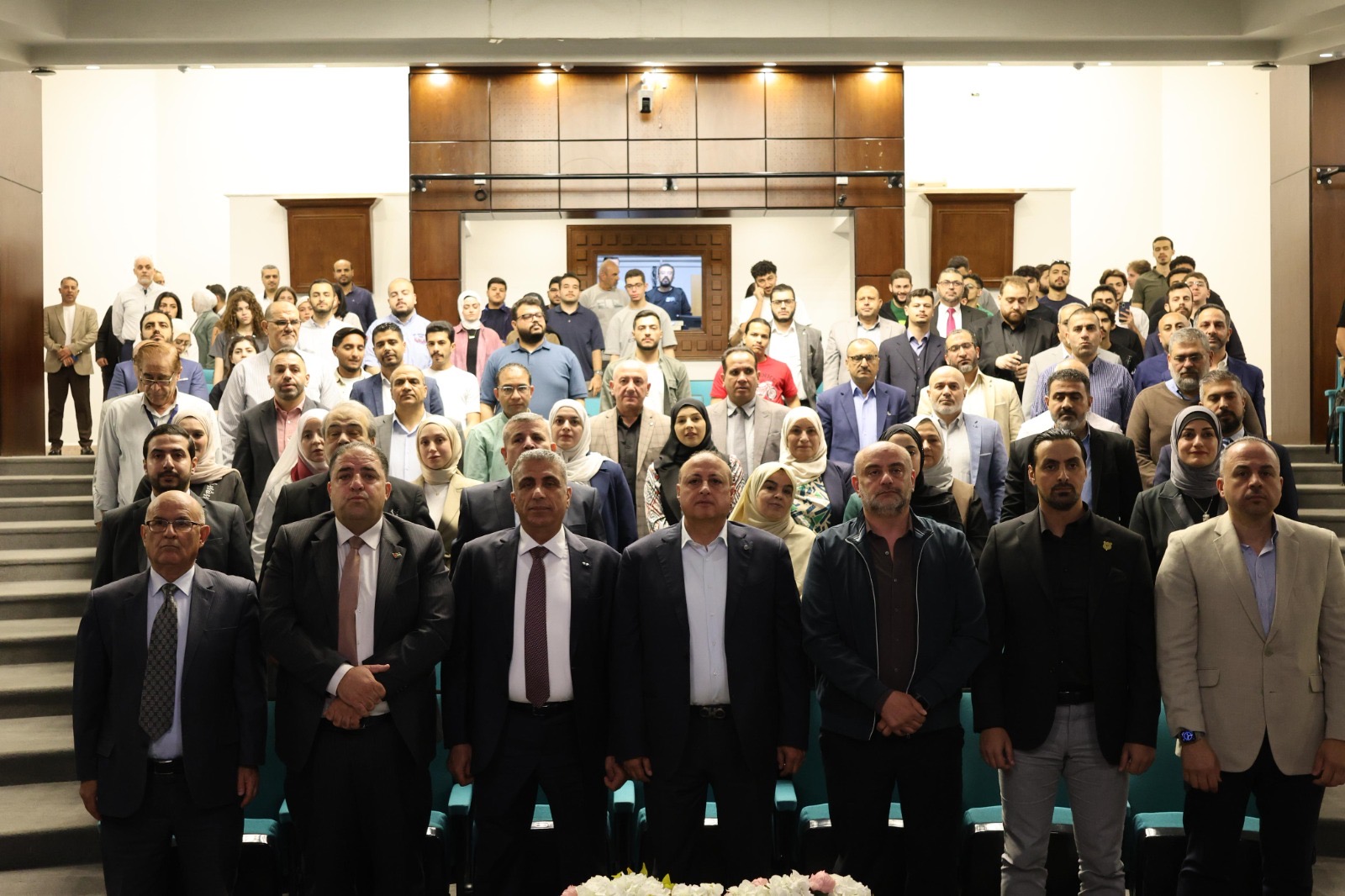 بالصور ... د. الحوراني يرعى يوم الابتكار في جامعة عمّان الأهلية بمشاركة شركات ريادية وتقنية