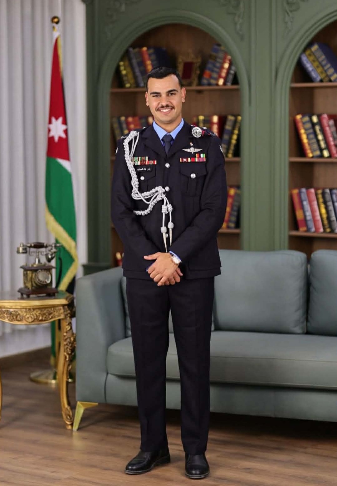 صورة حول : مبارك تخرج الملازم/2 بشّار عناد محمود الشباطات مبارك تخرج الملازم/2 بشّار عناد محمود الشباطات