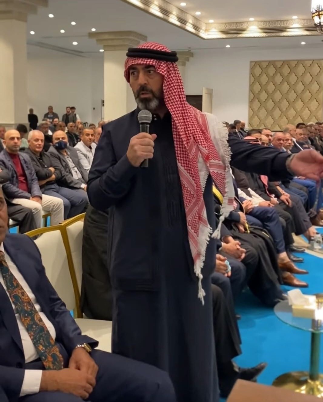 المحامي "زيد العتوم" من جرش وين ما بتروح بتسمع عنه