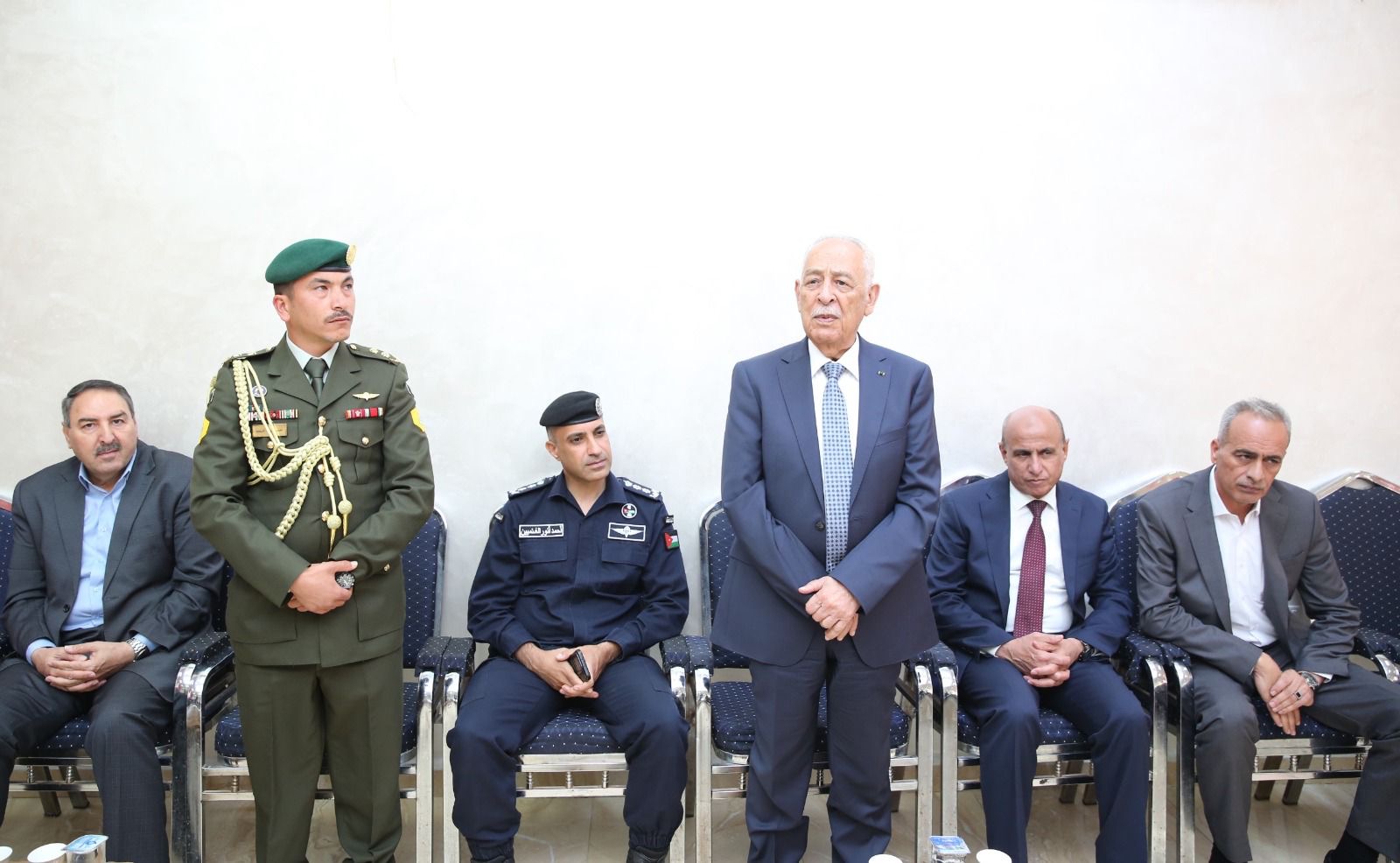 مندوبا عن الملك وولي العهد... العيسوي يعزي الحجايا والجعافرة والمشارقة وأبو طالب