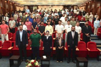 جامعة البترا تبحث سبل "توطين المبادرات الشبابية" بالتعاون مع وزارة الشباب