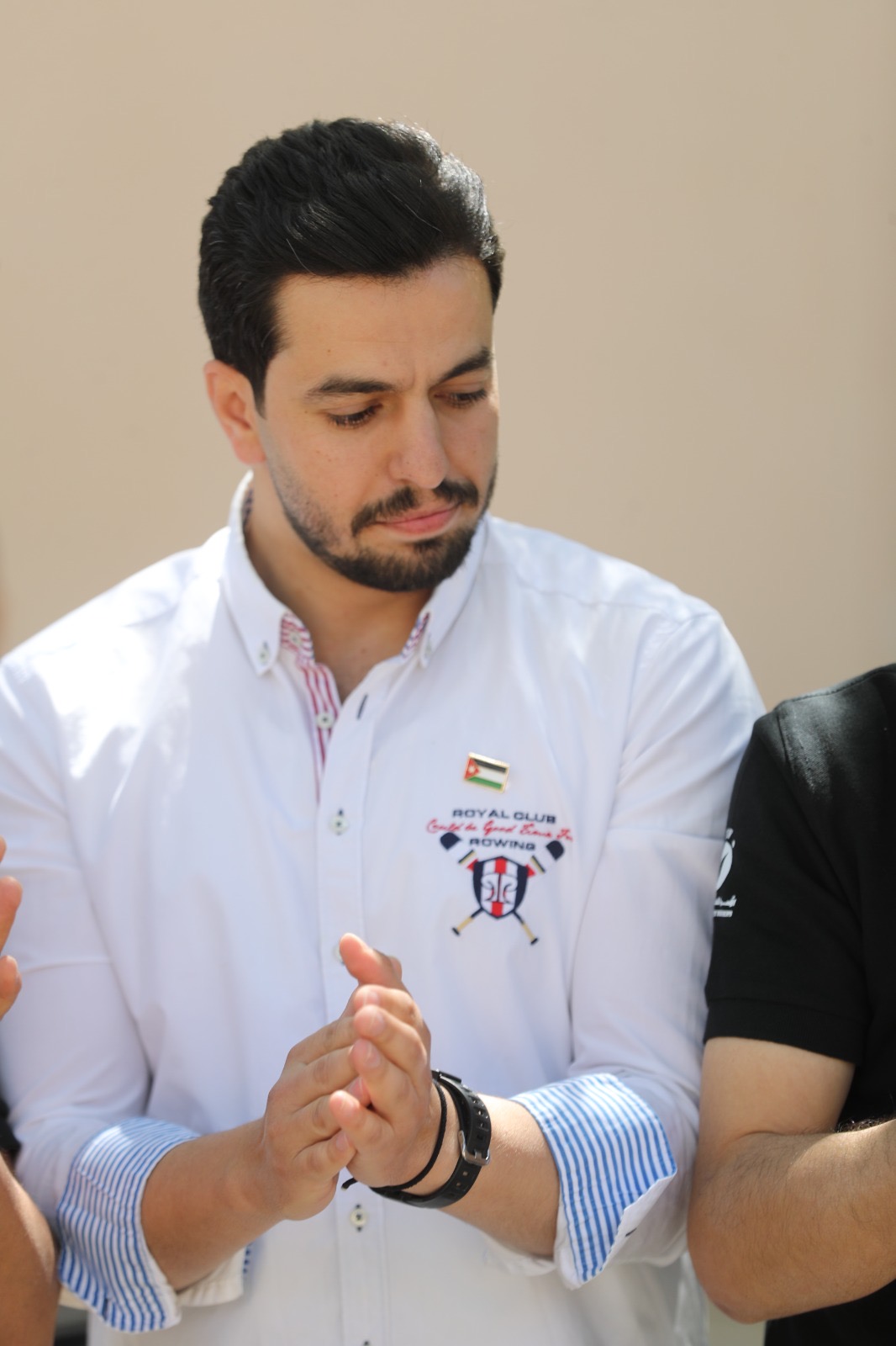 موظفو الأسواق الحرة الأردنية يحتفلون بعيد الاستقلال الـ80