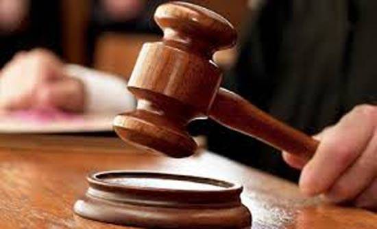 المدعي العام يقرر إخلاء سبيل عدد من مشجعي نادي الحسين الموقوفين على قضية الفيديو المسيء