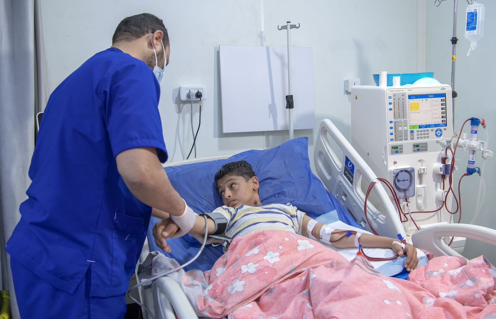 صورة حول : أكثر من 29 ألف خدمة علاجية لمرضى غزة عبر المستشفى الإماراتي العائم بدعم من وكالة الإمارات للمساعدات الدولية أكثر من 29 ألف خدمة علاجية لمرضى غزة عبر المستشفى الإماراتي العائم بدعم من وكالة الإمارات للمساعدات الدولية