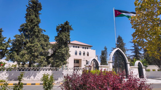 الموافقة على الأسباب الموجبة لمشروع نظام معدِّل لنظام رُخص تقديم خدمات السكك الحديدية