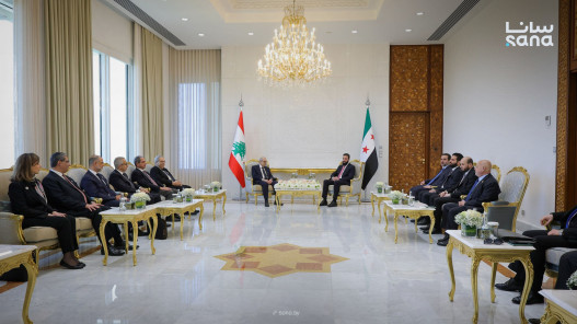الرئيس السوري يبحث الأمن مع رئيس الوزراء اللبناني في دمشق