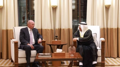 الفايز يجري مباحثات مع رئيسي "الشورى والنواب" في البحرين