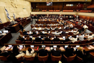 الكنيست يصادق مبدئيا على مشروع سلطة آثار في الضفة