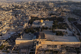 4112 مستوطناً يقتحمون الأقصى خلال نيسان الماضي وفق محافظة القدس