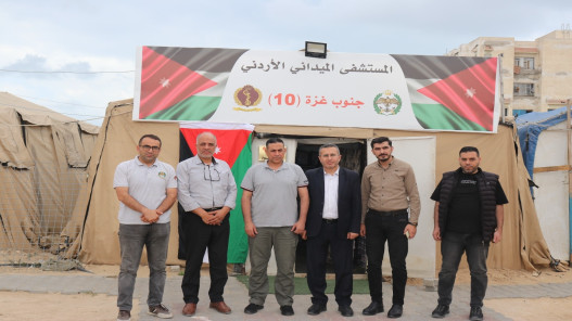 المستشفى الميداني الأردني في غزة يستقبل مدير مستشفيات القطاع