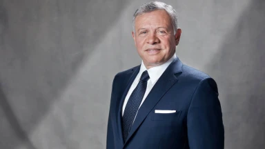 صورة حول : شركة الأسواق الحرة الأردنية تهنئ جلالة الملك وولي العهد بعيد استقلال المملكة الثمانين شركة الأسواق الحرة الأردنية تهنئ جلالة الملك وولي العهد بعيد استقلال المملكة الثمانين