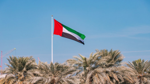 الإمارات: اعتراض صاروخين باليستيين و3 مسيّرات قادمة من إيران