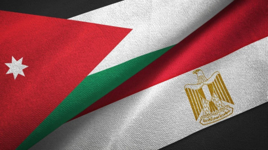 صورة حول : عاجل| الأردن يدين اختطاف ناقلة نفط قبالة اليمن ويؤكد تضامنه مع مصر وضمان سلامة البحارة عاجل| الأردن يدين اختطاف ناقلة نفط قبالة اليمن ويؤكد تضامنه مع مصر وضمان سلامة البحارة