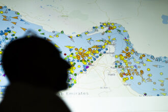 قطر تدعو إيران لعدم استخدام مضيق هرمز كورقة ضغط على دول الخليج