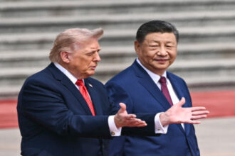 البيت الأبيض: ترامب وشي يتفقان على إبقاء مضيق هرمز مفتوحاً